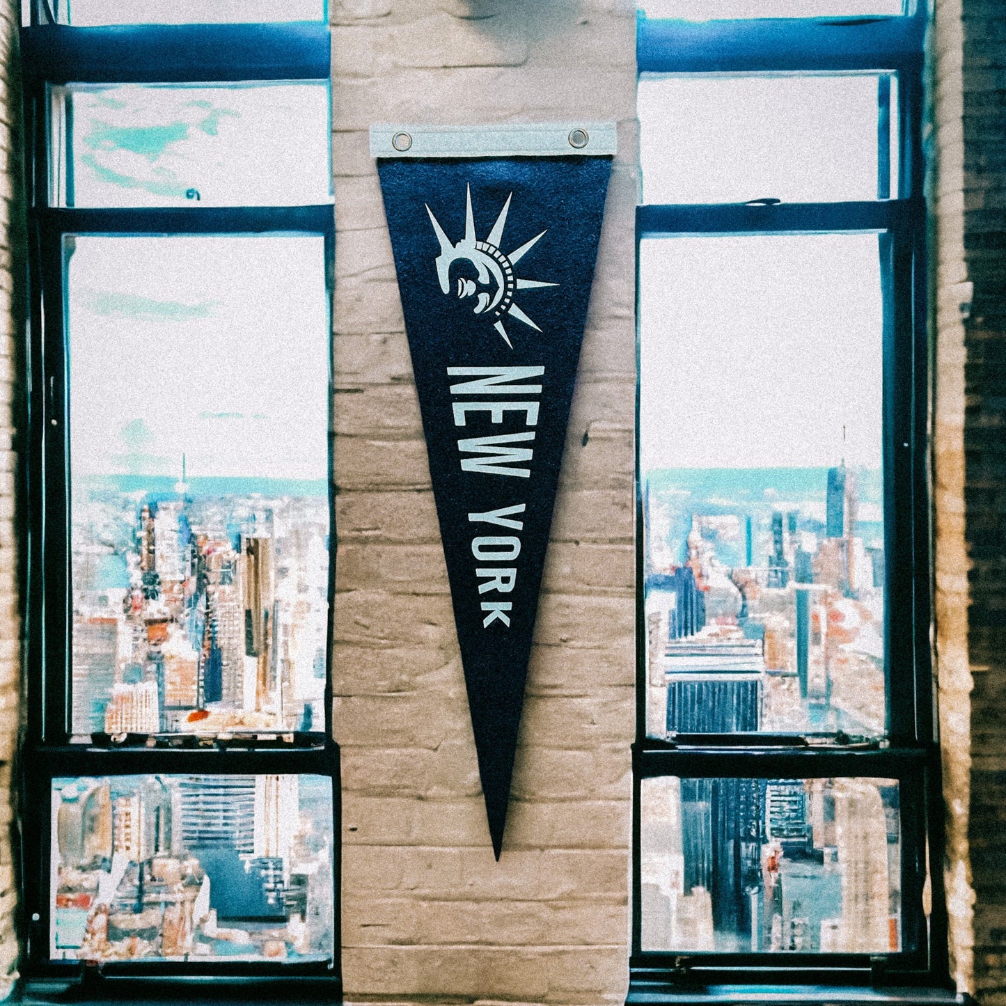 New York Pennant | Travel Felt Pennant Flag Banner | Vintage Style | Wall Decor