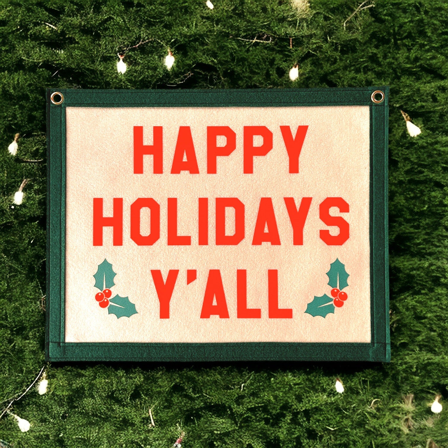 Happy Holidays Y’all Felt Banner | 50cm x 40cm Camp Flag | Pennant | Christmas Decor